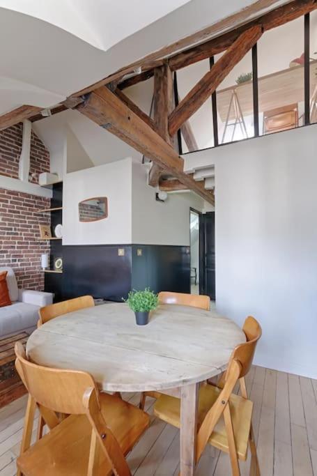 Mykeypers - Fantastic Designed Parisan Loft 2br/6p- Le Marais Parijs