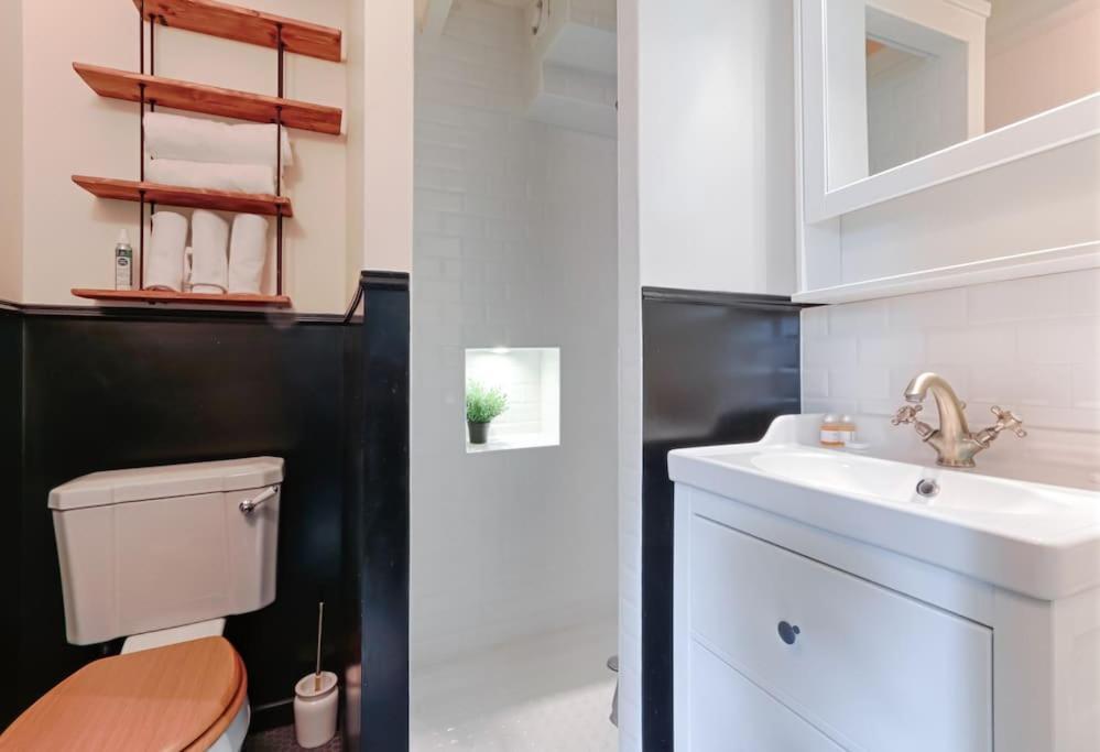 Mykeypers - Fantastic Designed Parisan Loft 2br/6p- Le Marais Parijs